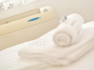 Apartments Sweet Escape- Studio Apartment with Terrace and Sea View