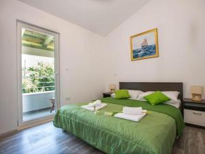Villa Mia - Standard One Bedroom Apartment With Balcony