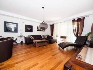 Apartment Vesna - Superior Three Bedroom Apartment with Balcony