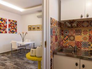 Apartments Subrenum - Superior Studio Apartment with Small Terrace S4