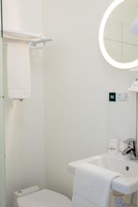 Hotels Hotel Restaurant Du Chateau : photos des chambres
