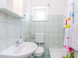 Apartments Cypress Sea Cove - Premium Studio Apartment with Balcony and Sea View A2