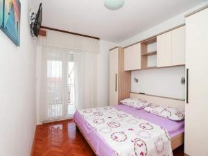 Apartments Pezo - Studio with Balcony and Sea View
