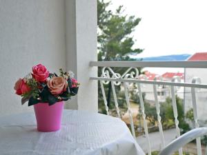 Apartments Pezo - Studio with Balcony and Sea View