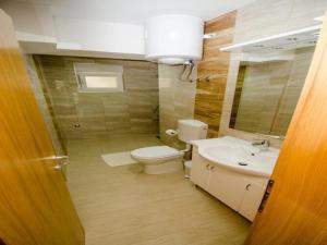 Apartments Vesela - Premium One Bedroom Apartment with Terrace and Partial Sea View