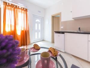 Villa Dundo Pero - Four Bedroom Villa with Swimming Pool and Sea View 