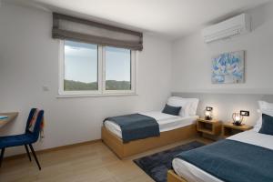 Premium apartment Sunshine with a sea view