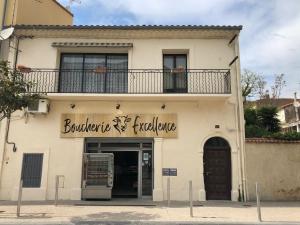 Maisons de vacances Grand Appartement Meze idealement situe : Maison 4 Chambres