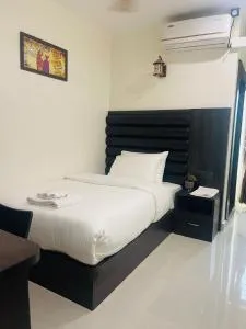 Hotel Classic Inn - Bokajān