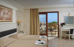 Annex Double Room room in Cactus Beach