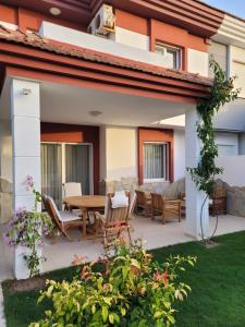 Limon Çiçeği Alaçatı - Serkan's Villa