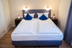 Double Room with Courtyard View room in Hotel Altmünchen by Blattl