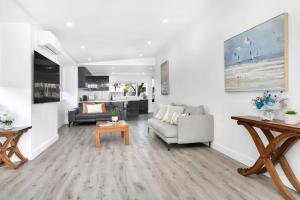 Afterdune Beach HouseSun, Sand, and Serenity Meet