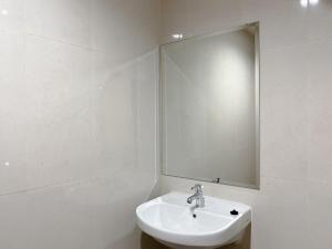 Good Choice and Cozy Studio Gateway Park LRT City Jatibening Apartment By Travelio