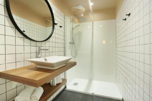 Appart'hotels YAYS Paris Issy by Numa : Grand Appartement 1 Chambre avec Canapé-Lit