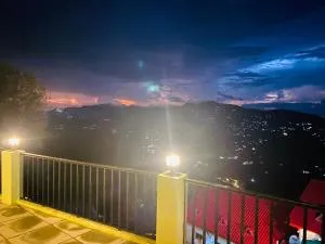 Sunstone House - Dunya