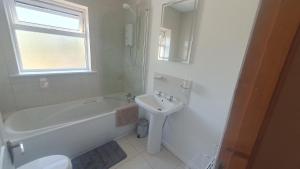 Glanmire 3 Bedroom Private House