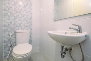 Well Furnished and Restful Studio Tokyo Riverside PIK 2 Apartment By Travelio