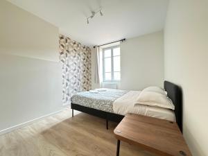 Appartements Appartement Neuf pour 4 Personnes au Coeur de Riom N6 : photos des chambres