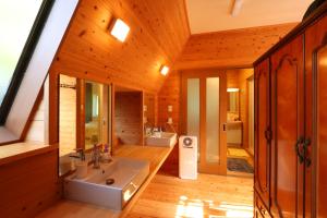 Yakushima Takahira Base 3-Star Accommodation suite