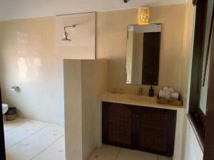 Charming 4 Bedrooom Villa in Kerobokan by Nami Bali