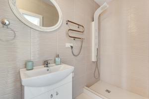 Studio61 Pramones 107