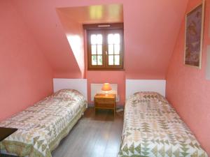 Villas Maison 4 pieces 6 personnes proche de la mer - WIFI - SOAZIG : photos des chambres