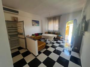 Maison Anglaise sur 3 niveaux à deux pas de la plage