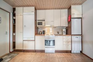 Levi Aurora Apartment Levi Center by Aavalevi