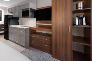 Hawthorn Extended Stay by Wyndham Columbia-Ft Jackson