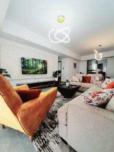 Brand New Cozy 2br Residence With Heated Pool&Gym