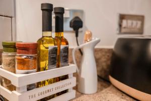 Ipswich Marina1 2 bed2bath apt