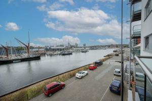 Ipswich Marina1 2 bed2bath apt