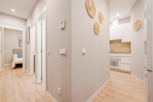 Acogedor Apt 3 habitaciones y terraza en el Centro de Madrid