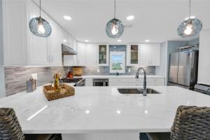 Sunset Captiva Bayside 204 condo