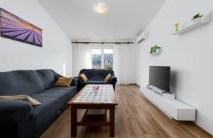 Apartments Jeka with view