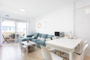 Home2Book Design Duplex Puertito de Güímar, Pool