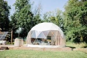 Open Sky Glamping Kawartha Dome - Coe Hill