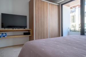 Menesse Studio home