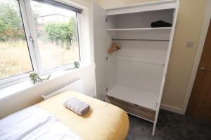 Cosy Modern 3 Bedroom House in Bradford City