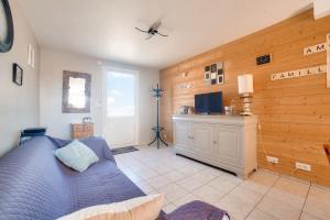 Maisons de vacances Maison pour 10 - Bassin naturel et detente : photos des chambres