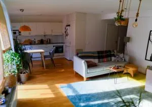 Sunny 2 room apartment at the seaside - Klagshamn