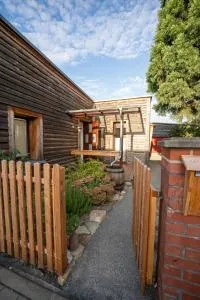 Haus unterm Mammutbaum - Elberadweg - 贝茵道夫