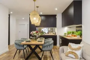 Lumina premium apartments with parking Manufactura - Лодзь