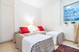 Duplex en Almadrava con piscina comunitaria