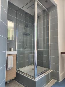 Hotels Hotel Chateaubriand : photos des chambres
