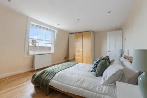 Parea Living - Spacious 4 Story House, Families, Big Groups - Londýn