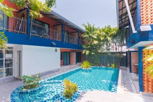 Kraam Silhouette Hotel and Cafe Phuket- Chalong pier Hotel