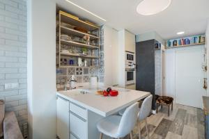 flat Belvedere las canteras beach