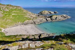 Little cottage-Village of Bunessan-Sleeps4